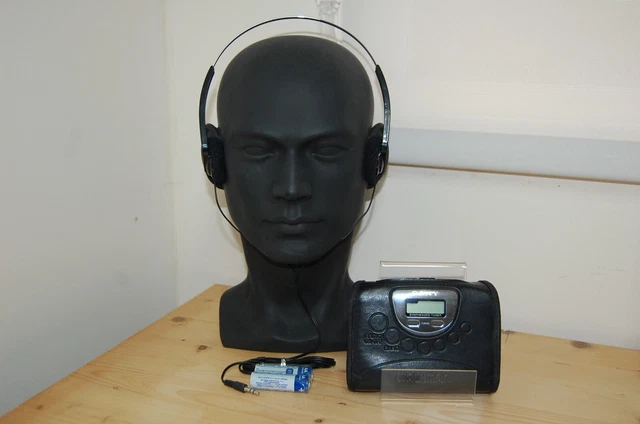 LECTEUR DE CASSETTE Sony Walkman WM-FX30 tel quel a besoin de travail radio fonctionne EUR 30,61